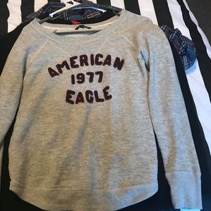 American Eagle Sweater